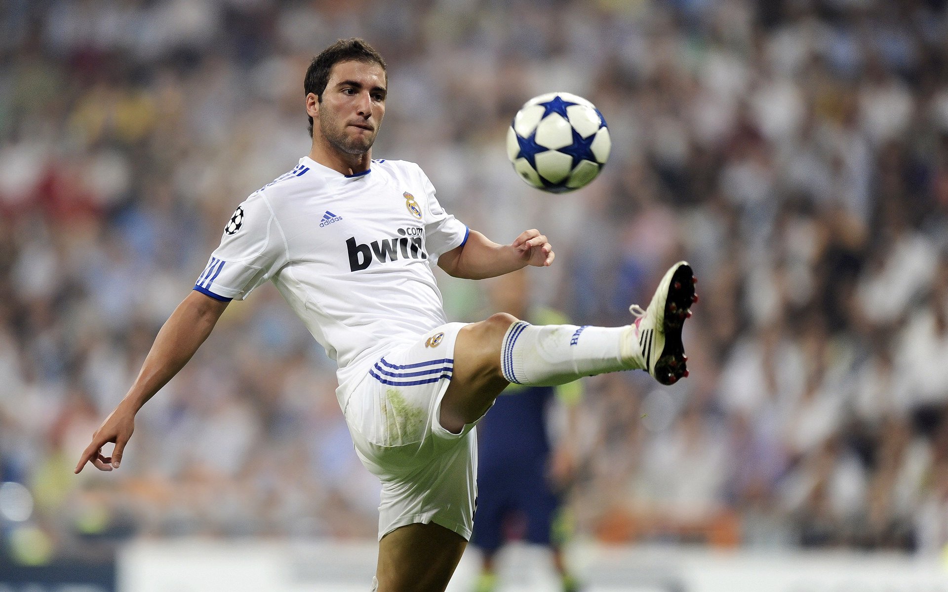 九游下载官网-中超球队能否在亚冠重塑辉煌，中超与亚冠实行新规