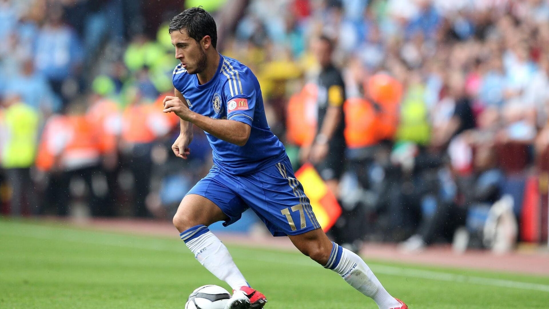 九游vip-从看台到街头，欧冠成为城市狂欢的焦点，欧冠经典比赛