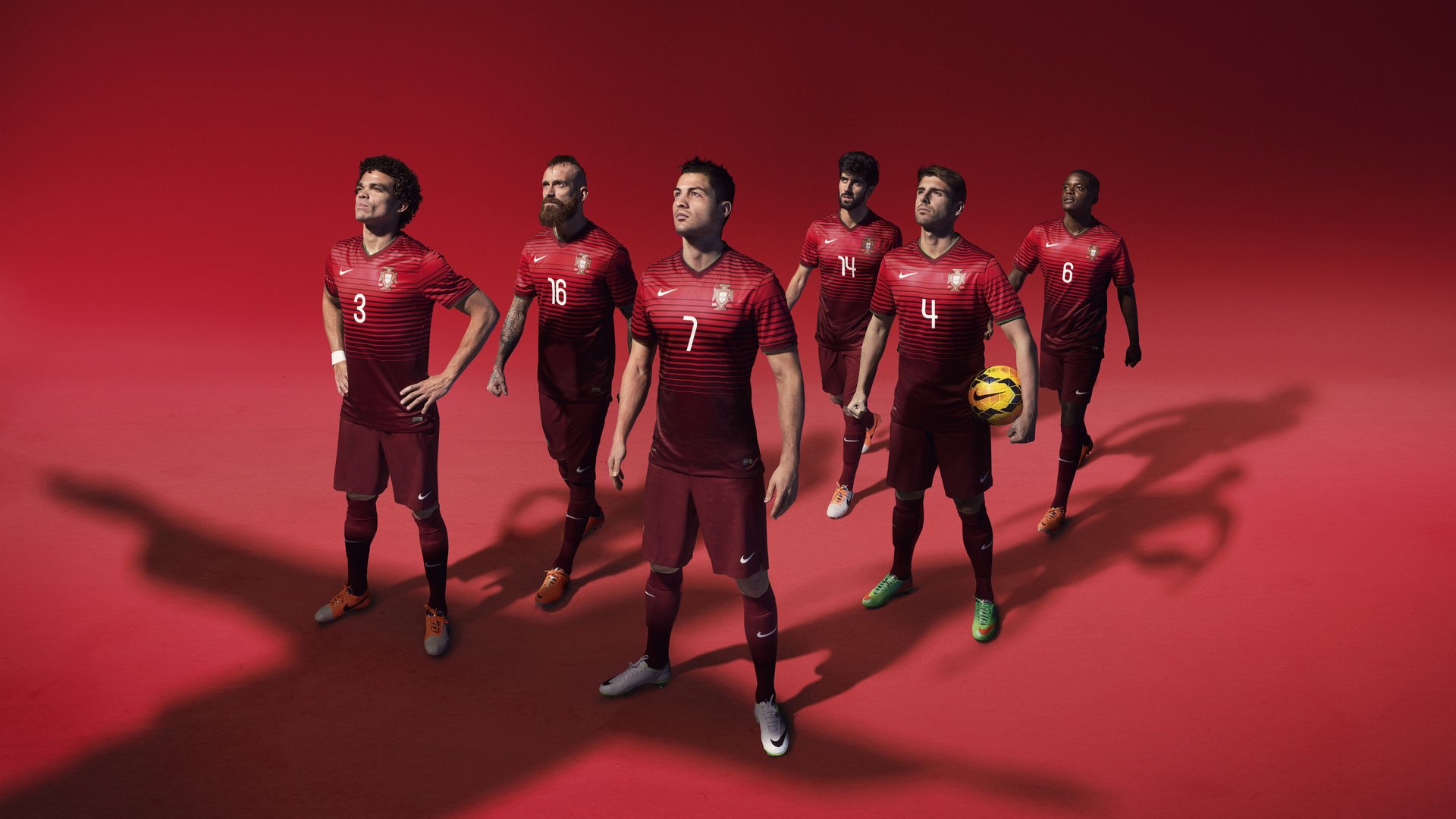 斯洛文尼亚队获得胜利备战国际比赛，斯洛文尼亚小组赛